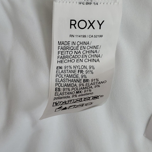 Roxy cap sleeve one-piece belted swimsuit - Picture 11 of 11